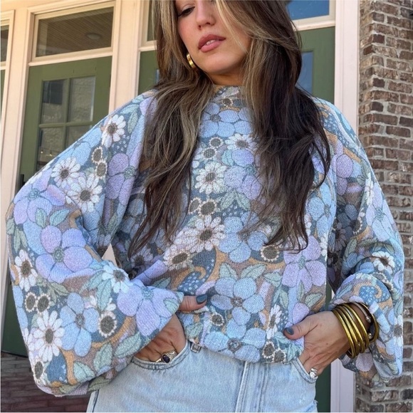 Show Me Your Mumu Vienna Sweater Primrose Knit Size Medium Floral Boho - Picture 2 of 9